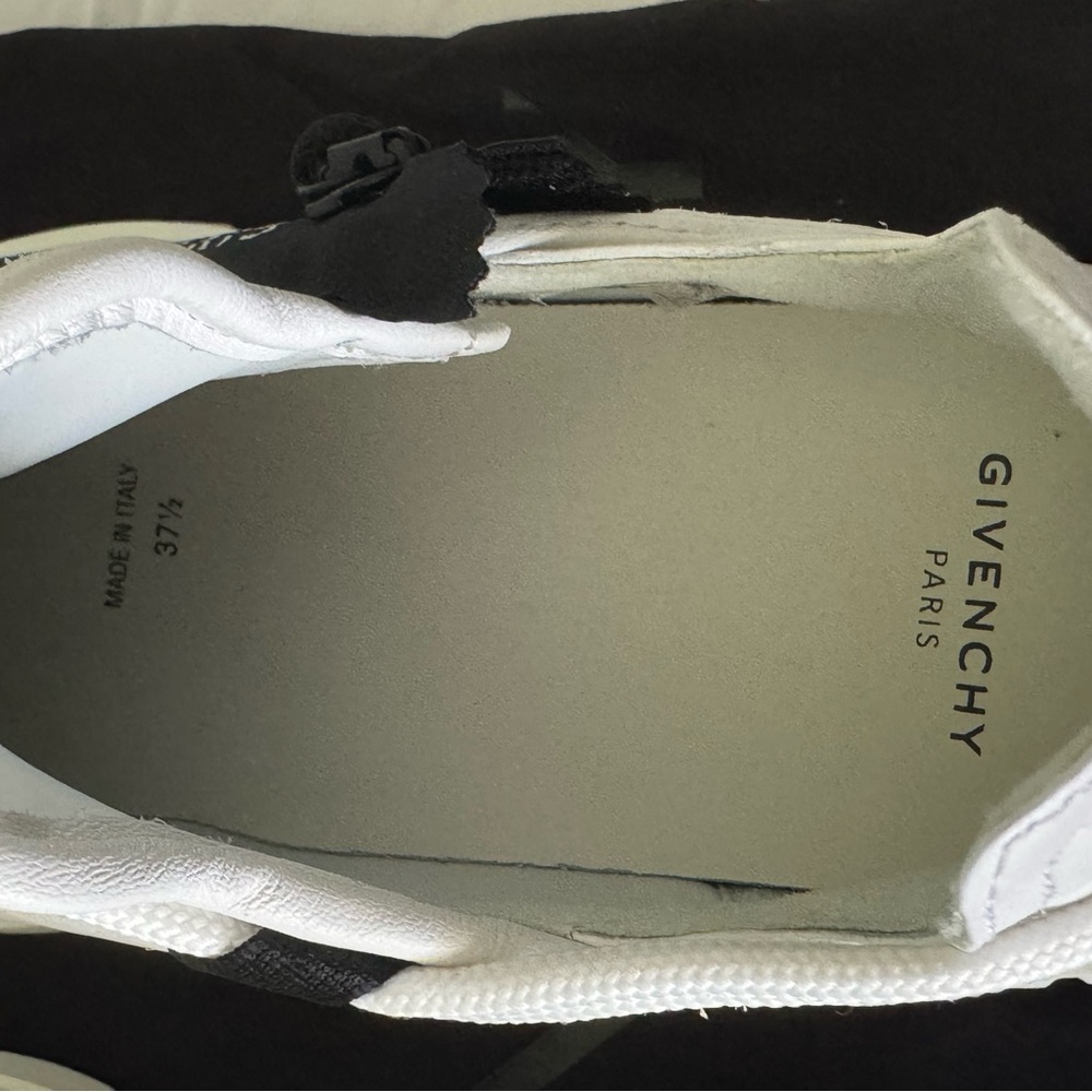 Givenchy Spectre Sneakers 37.5 - Picture 10 of 12